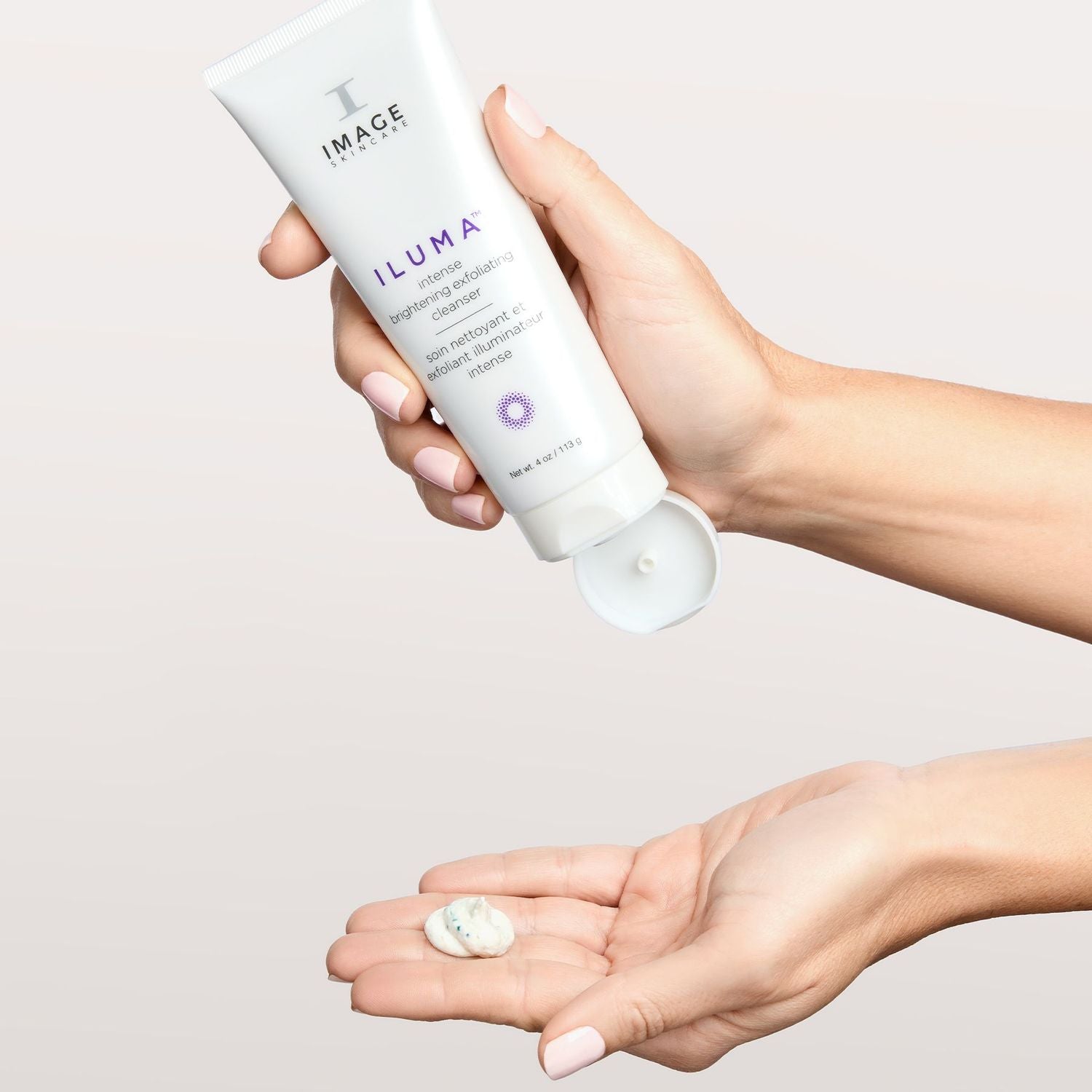 Image of IMAGE Skincare Iluma Brightening Exfoilating Cleanser