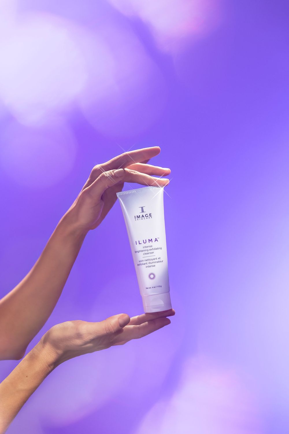 IMAGE Skincare Iluma Brightening Exfoilating Cleanser