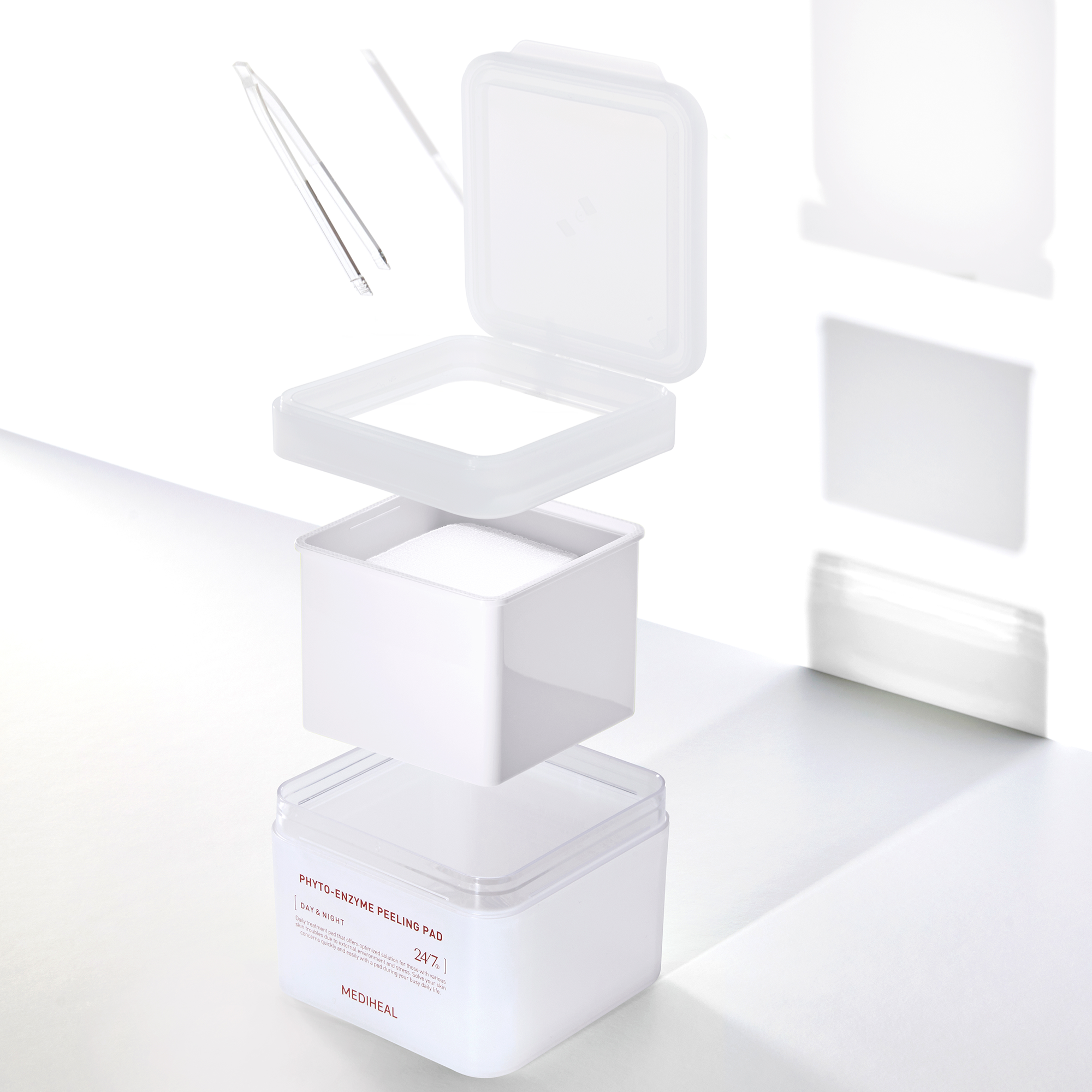 Image of Mediheal Phyto-Enzyme Peeling Pad 100pcs